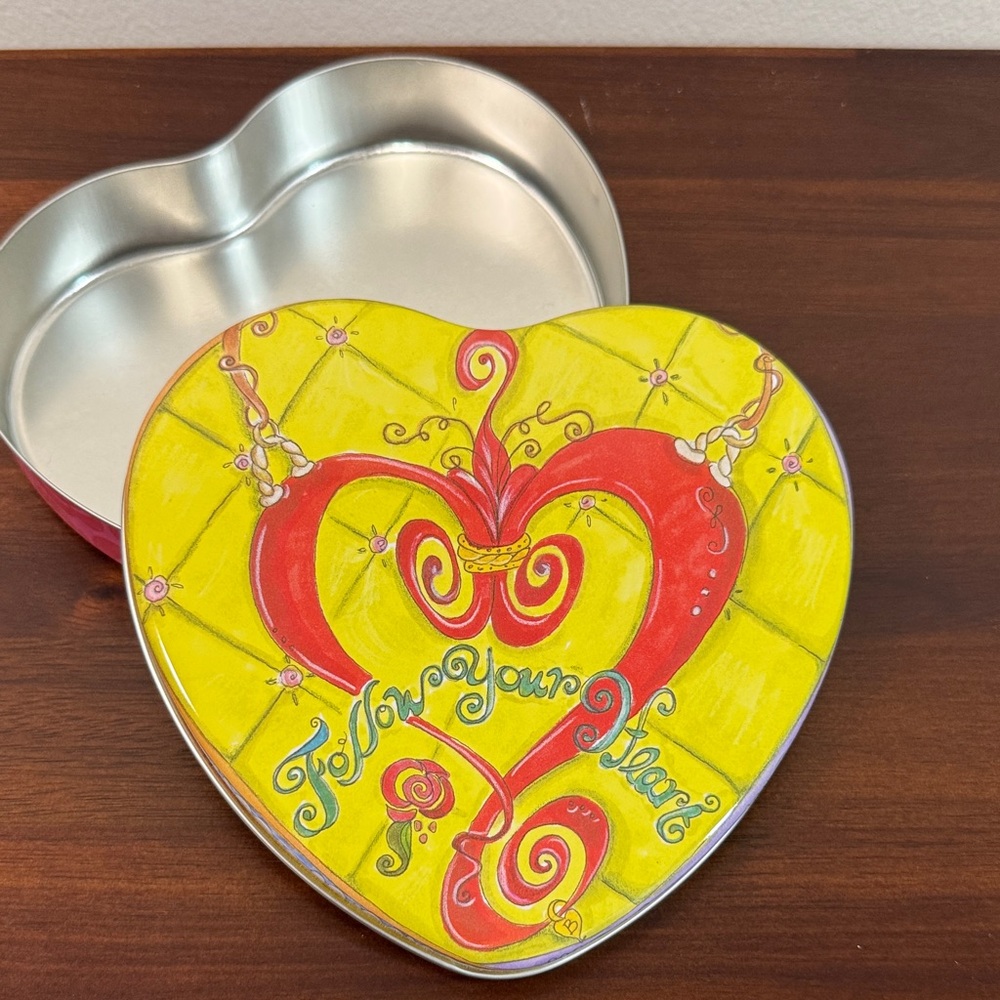 Brighton Heart-Shaped Tin Box